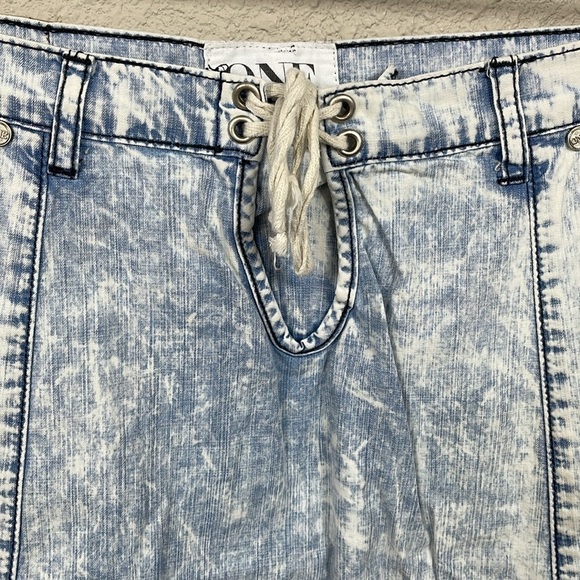 NWT One Teaspoon Luxe Harem Shorts Denim Classic Chambray Relaxed Sz 26 - Picture 7 of 16